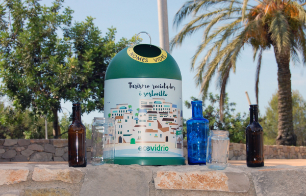 Castelldefels obté per primera vegada la Bandera Verda d&#039;Ecovidrio, reconeixement pel reciclatge de vidre